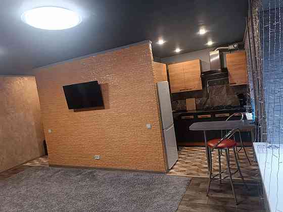 Посуточно новая 2-х комнатная студия в Харцызске!! Харцызск