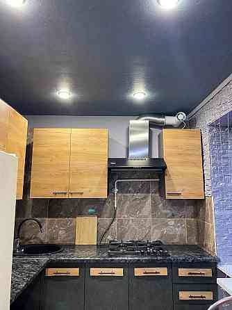 Посуточно новая 2-х комнатная студия в Харцызске!! Харцызск