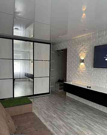 Сдается двухкомнатная квартира Калининский район, ул. Разенкова 16 Донецк