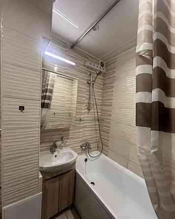 Сдается двухкомнатная квартира Калининский район, ул. Разенкова 16 Донецк