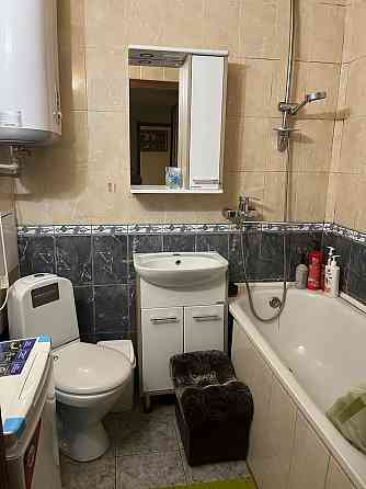 3-х комнатная квартира (пл. Бакинских Комиссаров). Хороший торг! Донецк