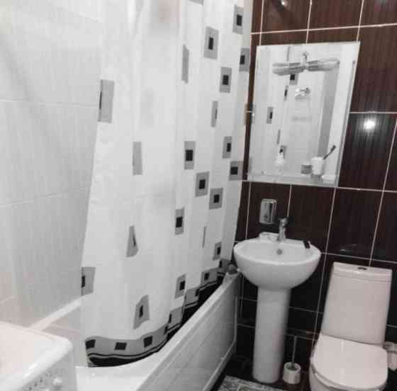 На длительный срок сдается чистая, светлая квартира-студия в Ворошиловском районе Донецка Донецк