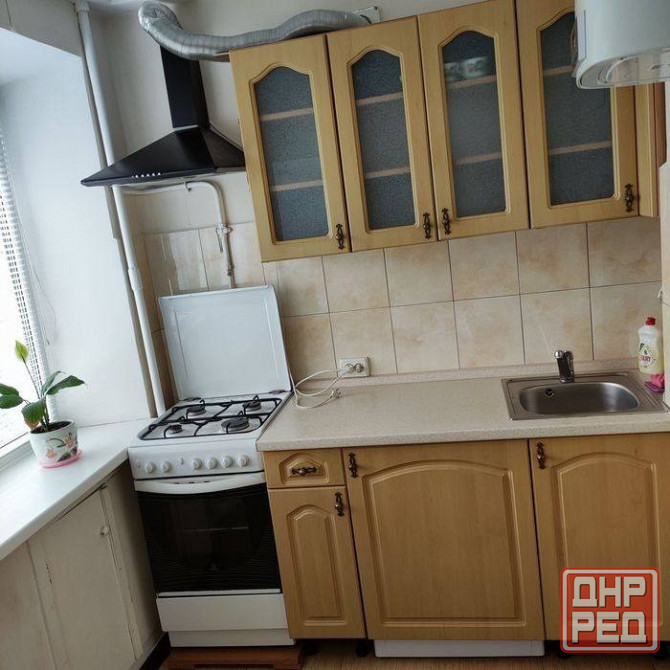 сдам квартиру на почте Макеевка - изображение 1