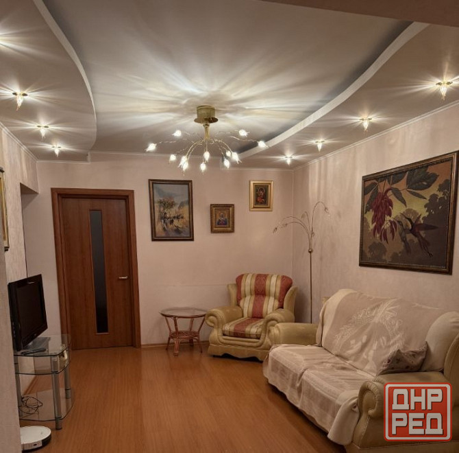 Сдаётся хорошая двушка в Будёновском районе Донецк - изображение 1