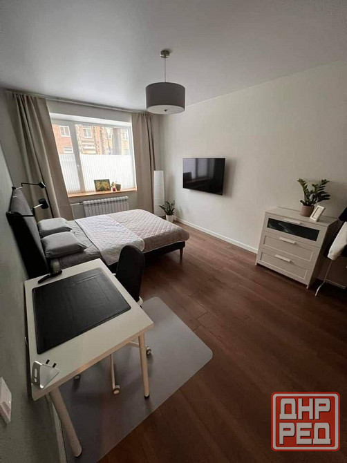 Сдаю двухкомнатную квартиру 56.0 м² этаж 1/5 город Донецк, Ворошиловский район, Щорса, Парк Кованых Донецк - изображение 3