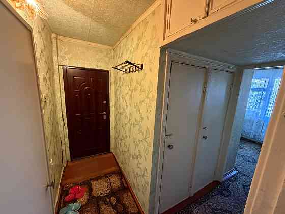 Продам 2-х комн. кв., 2/5 эт., 43 м.кв. - Макеевка, квартал Шахтёрский, маг. Бам Макеевка