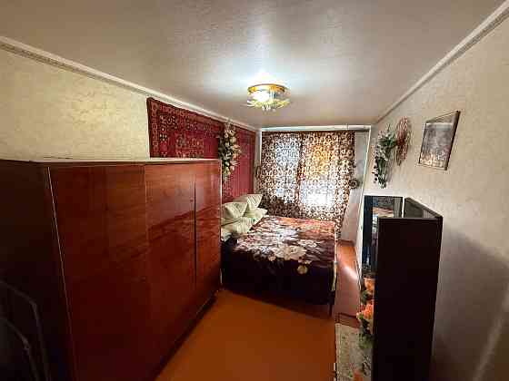 Продам 2-х комн. кв., 2/5 эт., 43 м.кв. - Макеевка, квартал Шахтёрский, маг. Бам Макеевка