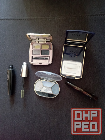 Тени, футляры для пудры, заколка Макеевка - изображение 4