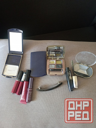 Тени, футляры для пудры, заколка Макеевка - изображение 3