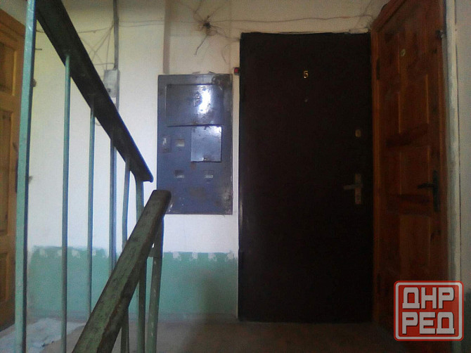 Однокомнатная квартира в Кировске лнр Кировск - изображение 2