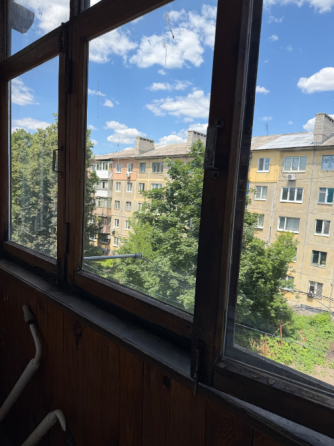 Продам 2-х Черёмушки. Макеевка
