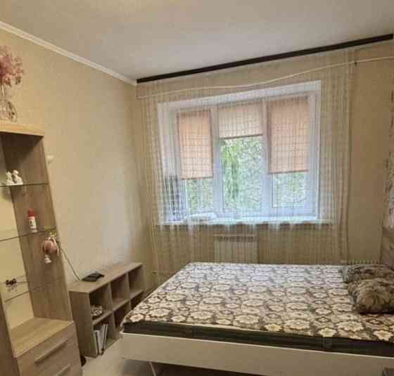 Сдаю двухкомнатную квартиру 52.0 м² этаж 3/5 город Донецк, проспект Мира, Школьный Бульвар Донецк