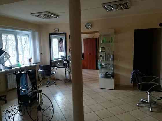 Продам готовый бизнес салон красоты в центре Петровки площадь Победы 50 м2 с оборудованием,мебелью Донецк