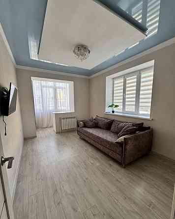 Сдаю двухкомнатную квартиру в Калининском районе Донецка, ул. Марии Ульяновой. Донецк