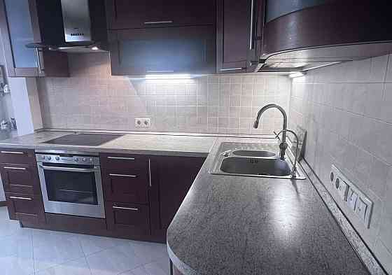 Сдаю двухкомнатную квартиру 64.0 м² этаж 3/9 Буденовский район, район Онкологии Донецк