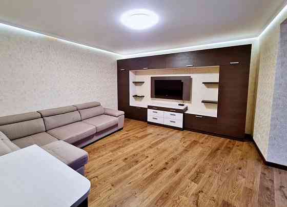 Чудесная квартира в лучшем районе Донецка! Ленинский район, Голубые! Донецк