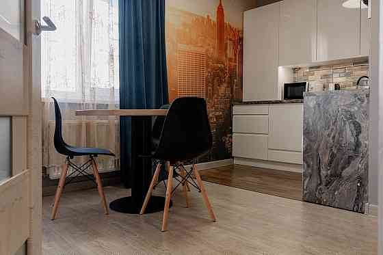 Сдается просторная, светлая, уютная евродвушка, квартира по адресу: пр-кт. Нахимова Мариуполь