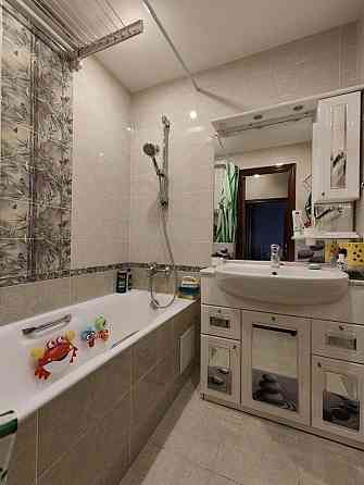 Сдаю однокомнатную квартиру 42.0 м² этаж 2/5 город Ленинский/Кировский район, Широкий Донецк