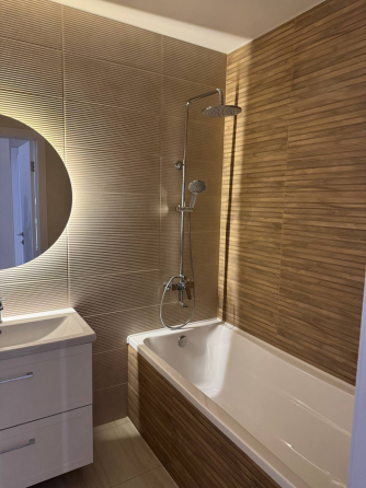 Калининский район Сдаю 2-комнатную кВ Донецк