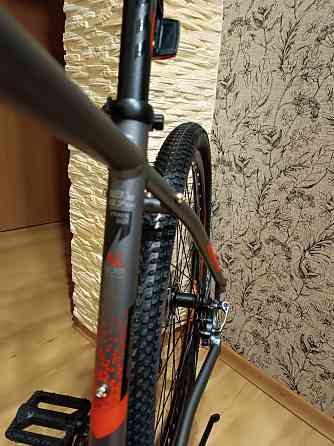 Продам новый горный велосипед Макеевка