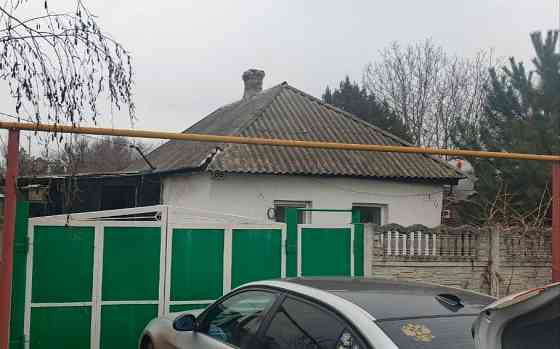 Дом в Ленинском районе города Донецка. Донецк