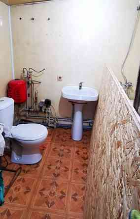 Дом в Ленинском районе города Донецка. Донецк