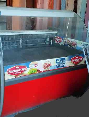 Продам холодильную витрину Донецк