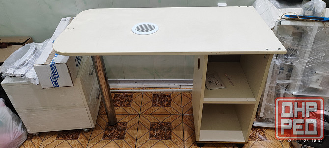 Стол мастера маникюра Донецк - изображение 1