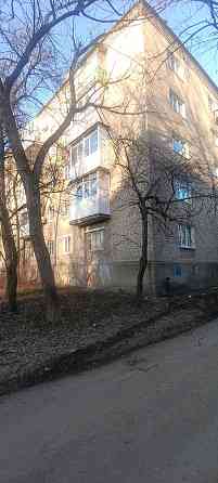 Продам 2-х комн 1/5 в Калининском р-не . Парк Строитель. Донецк