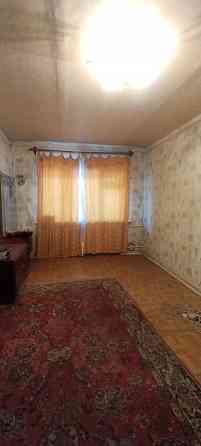 Продам 2-х комн 1/5 в Калининском р-не . Парк Строитель. Донецк