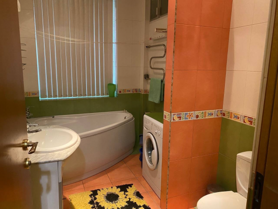 Продажа 3 комн ! По Ул Розы Люксембург Донецк