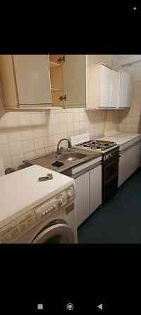 сдам 3 к кв. ворошил. р богдана-розы льксемб..30000 р. красный кирпич новострой. Донецк