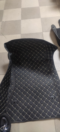 Продам коврики на BMW Макеевка