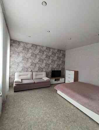 Сдается комфортная двухкомнатная квартира в Киевском районе по улица Артёме, ориентир Донбасс Арена. Донецк