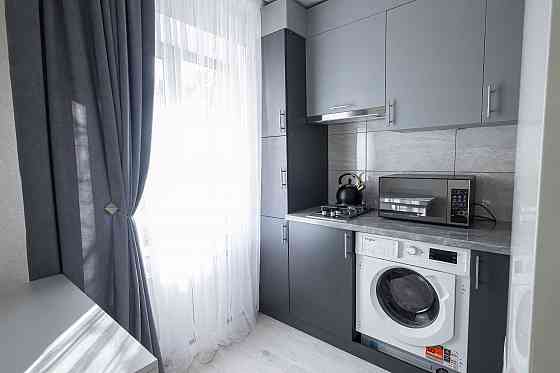 1 ком. 41 м² Шахтёрская площадь Донецк