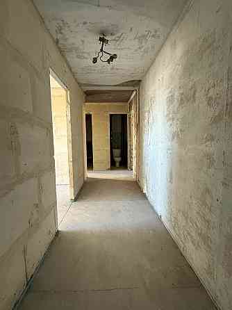 Продается трехкомнатная квартира в Приморском районе Мариуполь