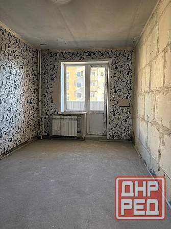 Продается трехкомнатная квартира в Приморском районе Мариуполь - изображение 1