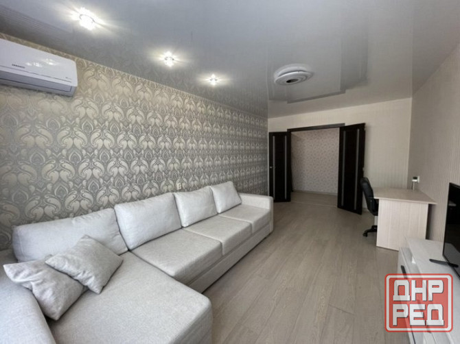 Ворошиловской район, пл. Ленина Донецк - изображение 1