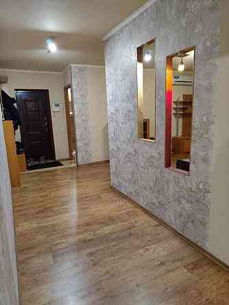 Продам 3ком с ремонтом мкр-н Зелёный Макеевка