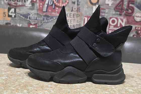 Демисезонные ботинки Макеевка