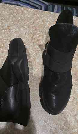 Демисезонные ботинки Макеевка