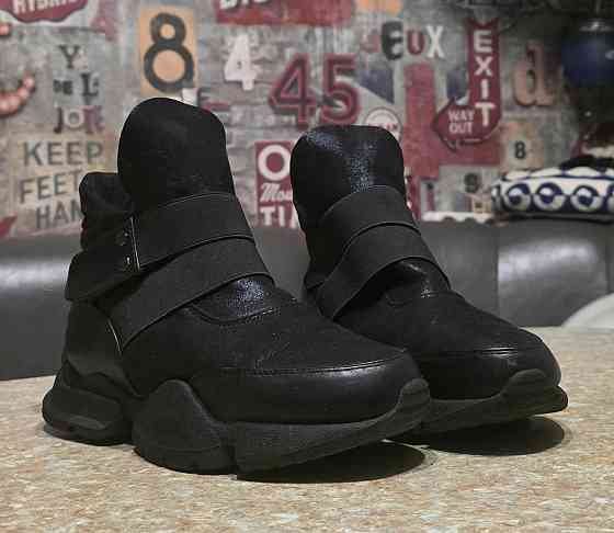 Демисезонные ботинки Макеевка