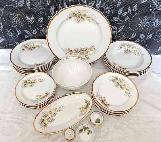 Винтажный фарфоровый сервиз на 6 персон. Донецк