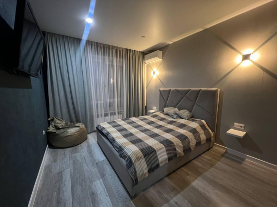 Сдам однушку в киевском районе. Ориентир Донецк сити. Донецк