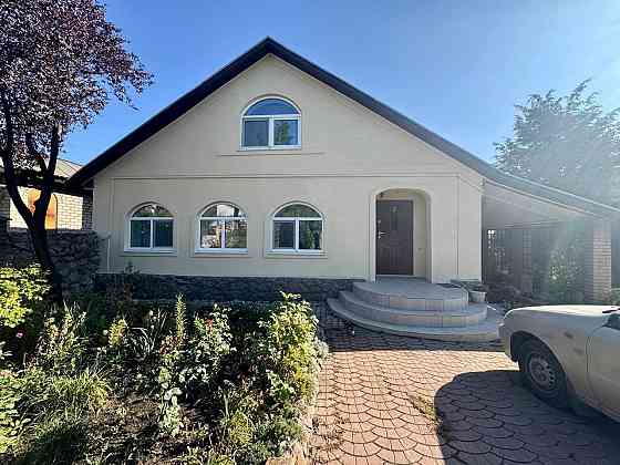 3-х уровневый дом в Калининском р-не Донецк