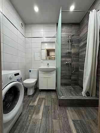 Сдается двухкомнатная квартира в г. Донецк, Ворошиловский район, ул. Артёма, пл. Ленина Донецк