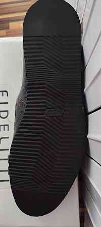 Кожаные туфли новые Донецк