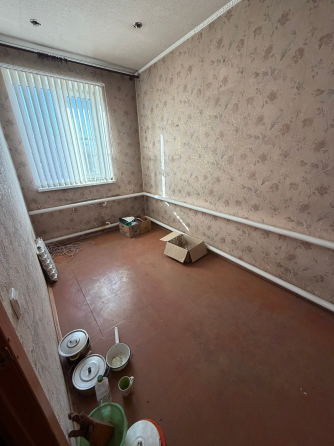 Продам 3х ком квартиру Макеевка Советский п. Шахты 21 ул Коминтерна (рынок ) Макеевка