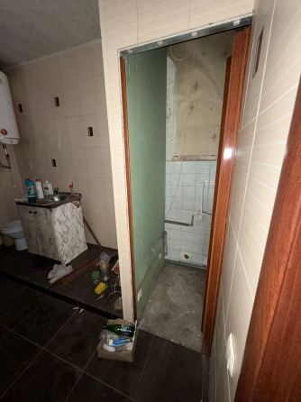 Продам 3х ком квартиру Макеевка Советский п. Шахты 21 ул Коминтерна (рынок ) Макеевка