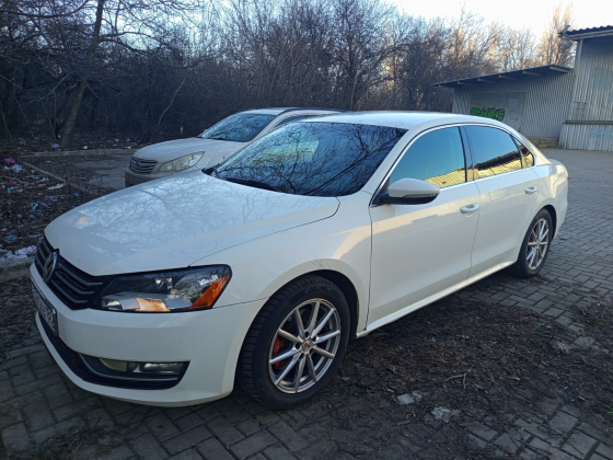 Продам автомобиль Макеевка